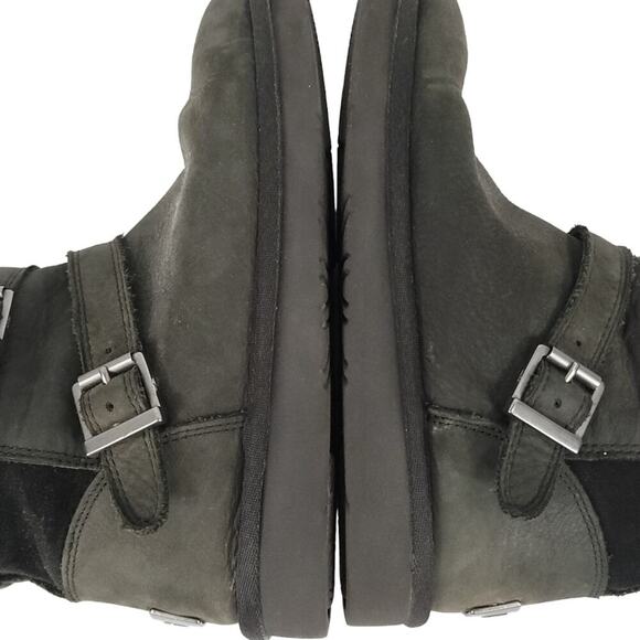 UGG Becket Leather Boots - Picture 7 of 13